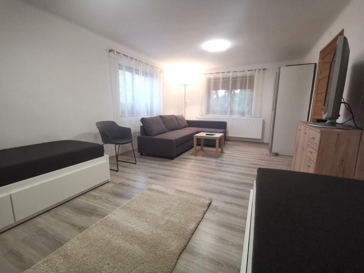 קצ'קמט Szent Erzsebet Apartmanhaz מראה חיצוני תמונה